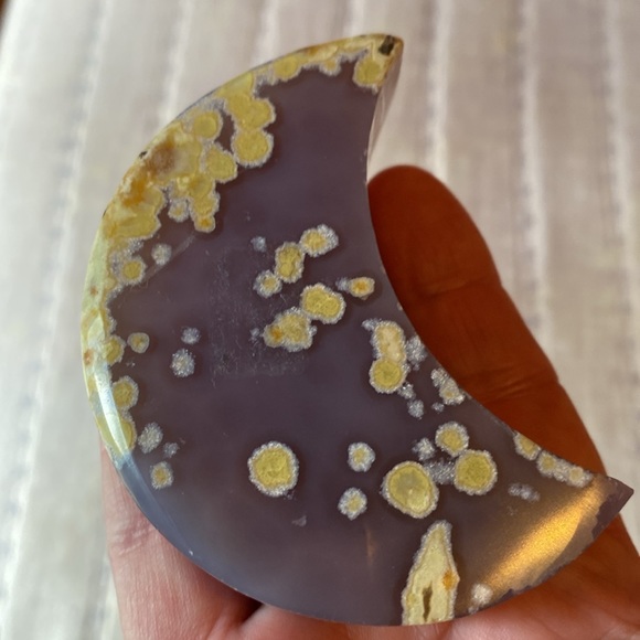 Agate Druzy Moon. GORGEOUS 🔥. Sparkling. Bluish grey tones with bright druzy/wt - Picture 11 of 17